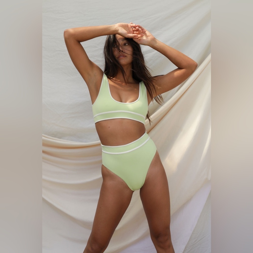 Stone Fox Swim Juniper Bikini Bottom in Butterfly